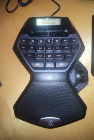 Logitech G13 Gamepad