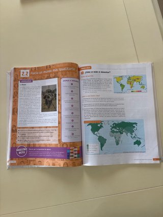 Geografía e Historia, 3 secundaria. Revuela