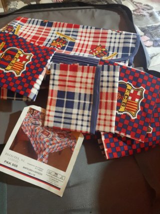 Mantel y servilletas F.C. Barcelona