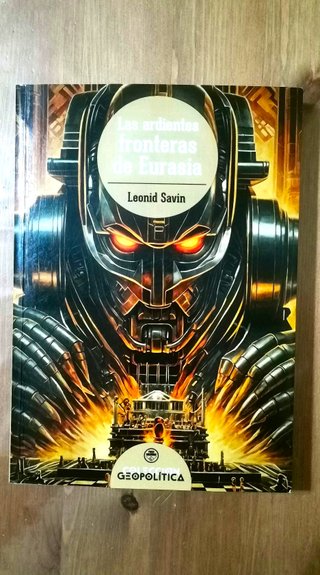 Libros de diferentes temáticas, casi nuevos.