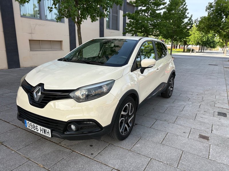 Renault Captur 2015 - foto 1