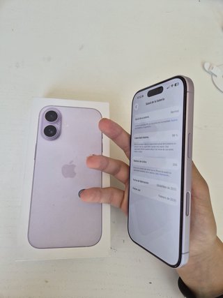 iPhone 17 morado