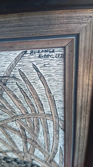 Cuadro de aves enmarcado