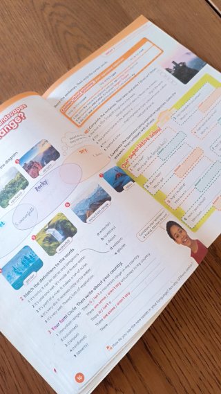 Libro Inglés Kids Can! Essential Activity Book 6