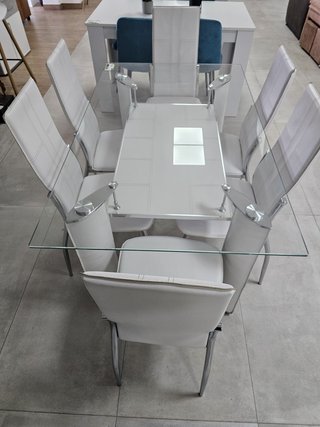 Mesa de cristal templado + 6 sillas