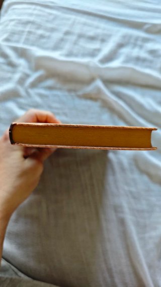 Libro "África llora" - Alberto Vázquez-Figueroa