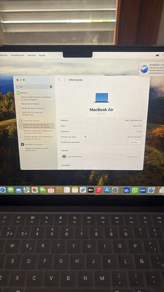 MacBook Air Apple