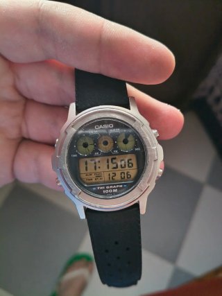 Reloj Casio TGW-100 Tri Graph de segunda mano por 95 EUR en