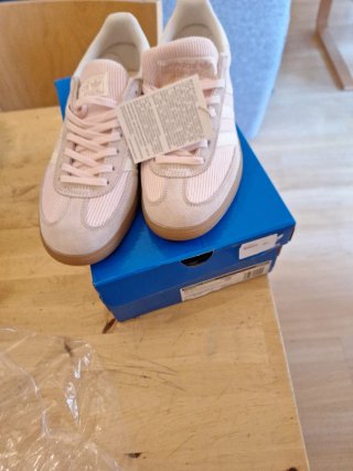 Bambas tipo Adidas Handball Spezial Rosa Talla 38.