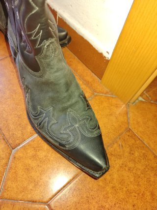 Botas de piel para hombre