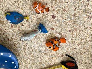 Figuras buscando a Nemo,leer descripción ,unidad