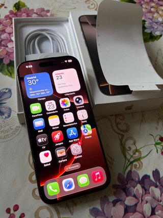 iPhone 16 Pro 128Gb Gold titanio  92% Batería