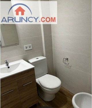 Piso en alquiler en Colores - Entreparques en Sevilla