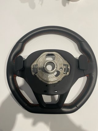 Volante Seat León FR 2025