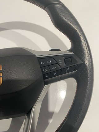 Volante Seat León FR 2025