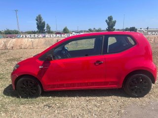 Volkswagen up! 2015