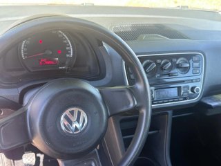 Volkswagen up! 2015