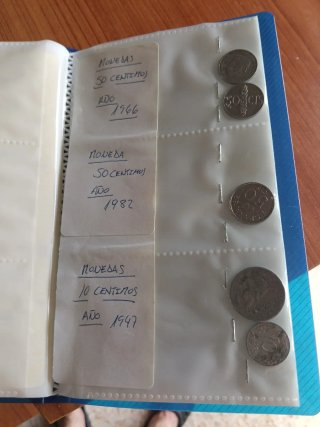 Álbum Monedas Pesetas 50, 25, 10, 5, 1, 0.5
