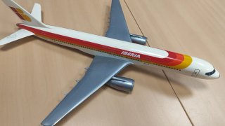 Maqueta Avión Iberia Boeing 757