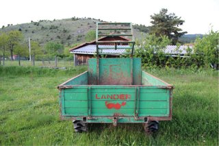 Tractor Lander con remolque