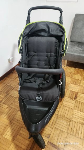 Carrito para bebe todoterreno marca Hauck Runner