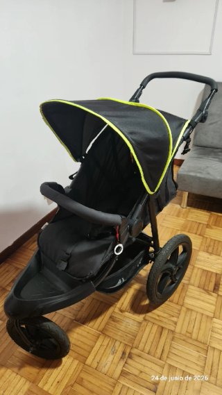 Carrito para bebe todoterreno marca Hauck Runner