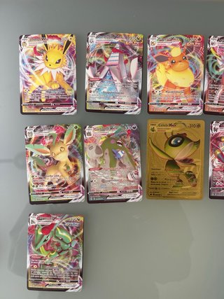 Cartas Pokémon VMAX