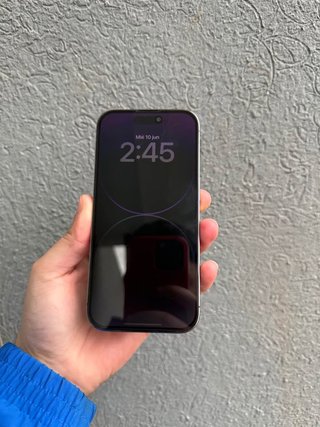 iPhone 14 Pro Morado Oscuro