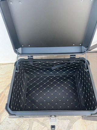 Baúl moto 65L - Nuevo