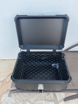 Baúl moto 65L - Nuevo