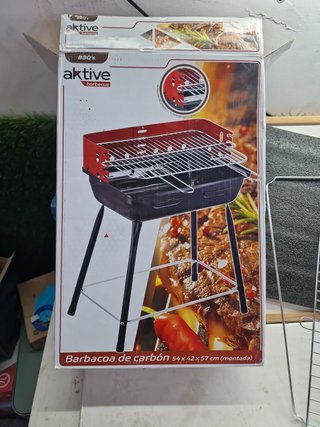 Barbacoa Carbón Portátil AKTIVE con Cortavientos