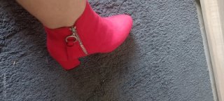 Botines rojos de ante