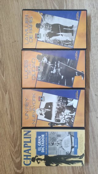 14 películas VHS