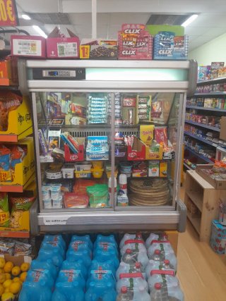 Nevera expositora refrigerada
