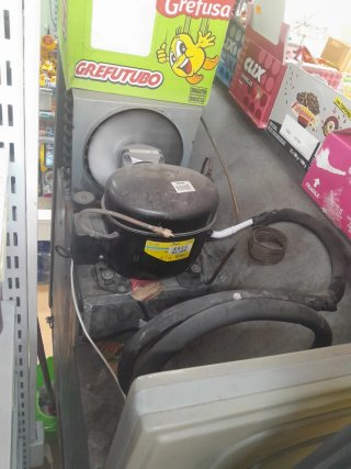 Nevera expositora refrigerada
