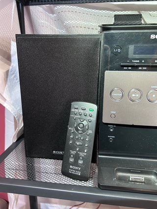 Cadena Musical Sony CD/FM con Base iPod