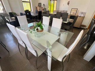 OFERTA!! Nueva mesa de comedor + 6 sillas!!