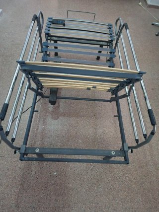 Cama clínica articulada eléctrica