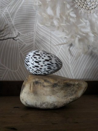 Huevo Murano Venezia Cristal Negro Blanco