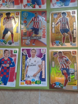 Lote 51 Cromos y Cartas Pokémon y Fútbol