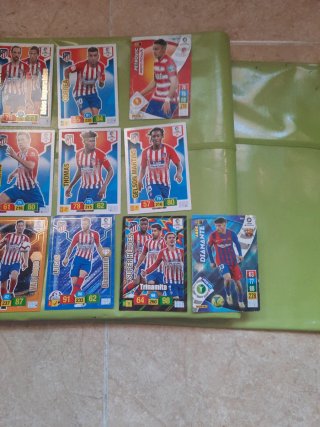 Lote 51 Cromos y Cartas Pokémon y Fútbol