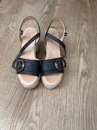 Sandalias Mustang esparto tacón