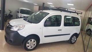 Renault Kangoo Combi 5 plzs, modelo libre de ADBLU