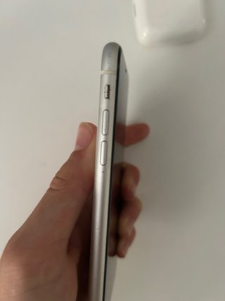 iPhone 11 Blanco + REGALO Funda Scalpers Original