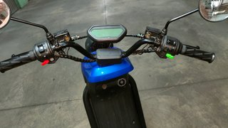 NIU UQI GT Scooter Eléctrico Batería Ampliada
