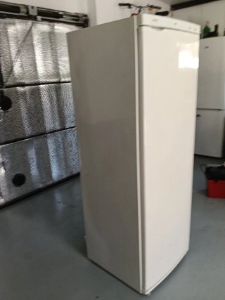 Congelador vertical blanco