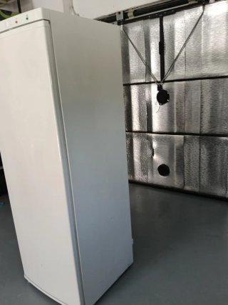 Congelador vertical blanco