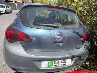 DESPIECE COMPLETO Opel Astra J Berlina 5p 1.6 Exce