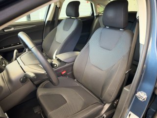 FORD MONDEO 2.0 HYBRID TITANIUM