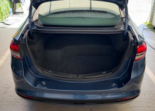 FORD MONDEO 2.0 HYBRID TITANIUM